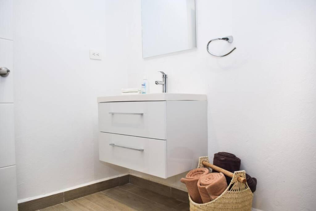 Villas Marlin 108, A Pie De Playa, Albercas, Jacuzi, Ubicacion Inmejorable Канкун Экстерьер фото